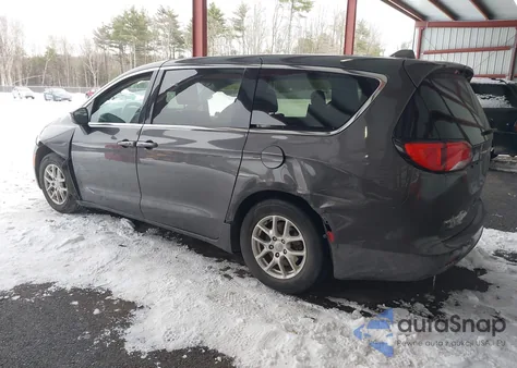 2017 Chrysler Pacifica Touring из США, поврежденный, VIN 2C4RC1DG0HR770874